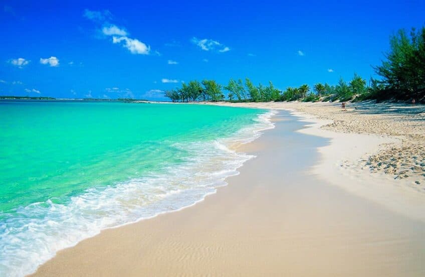 plage-paradisiaque-bahamas