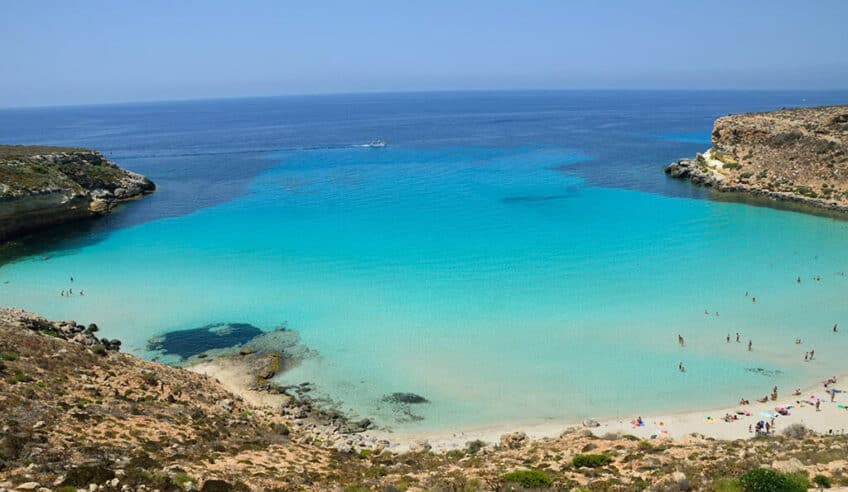 plage-paradisiaque-italie