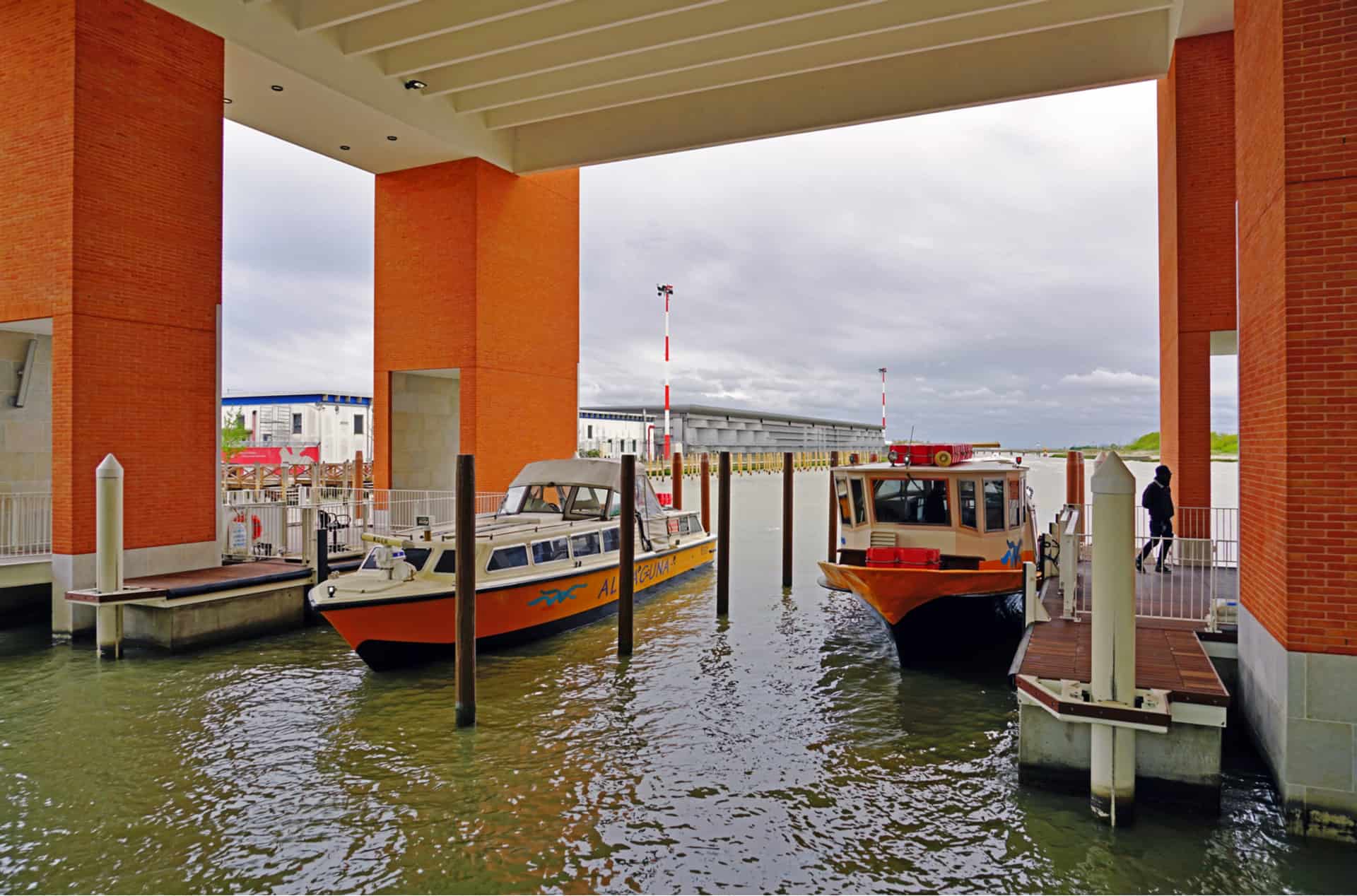 bateaux taxi aeroport marco polo bateaux taxi aeroport marco polo