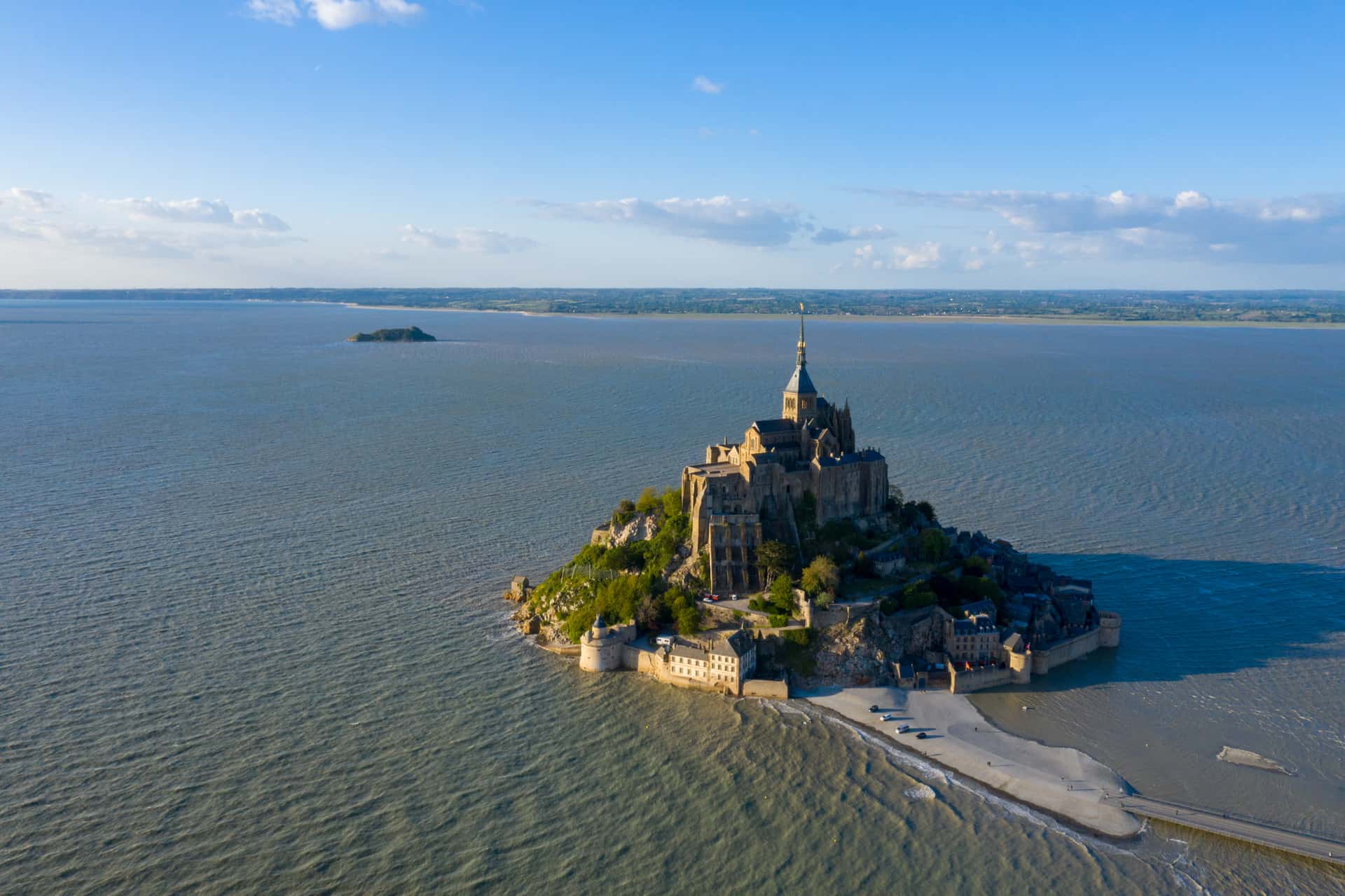 faire du parachute en france au mont saint michel faire du parachute en france au mont saint michel