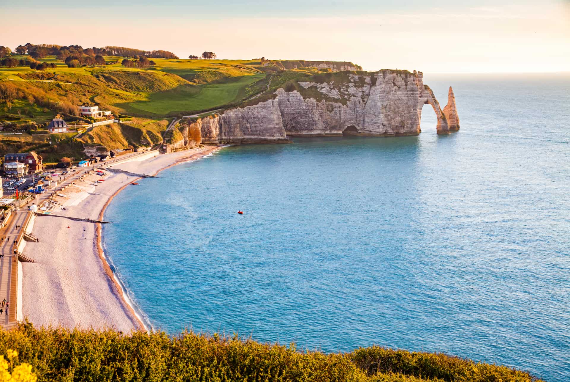 plage etretat plage etretat