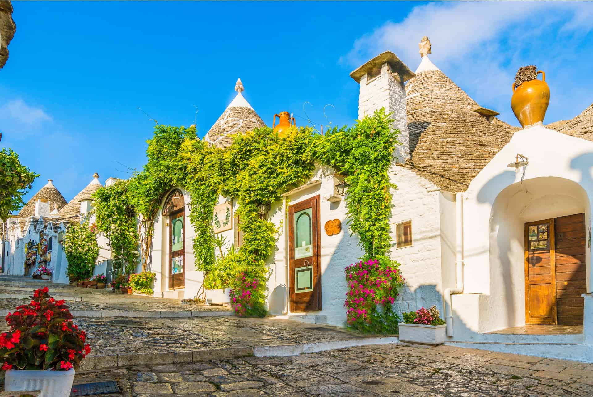 alberobello trulli alberobello trulli