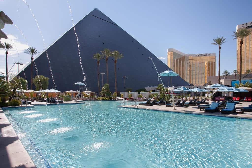 luxor hotel luxor hotel