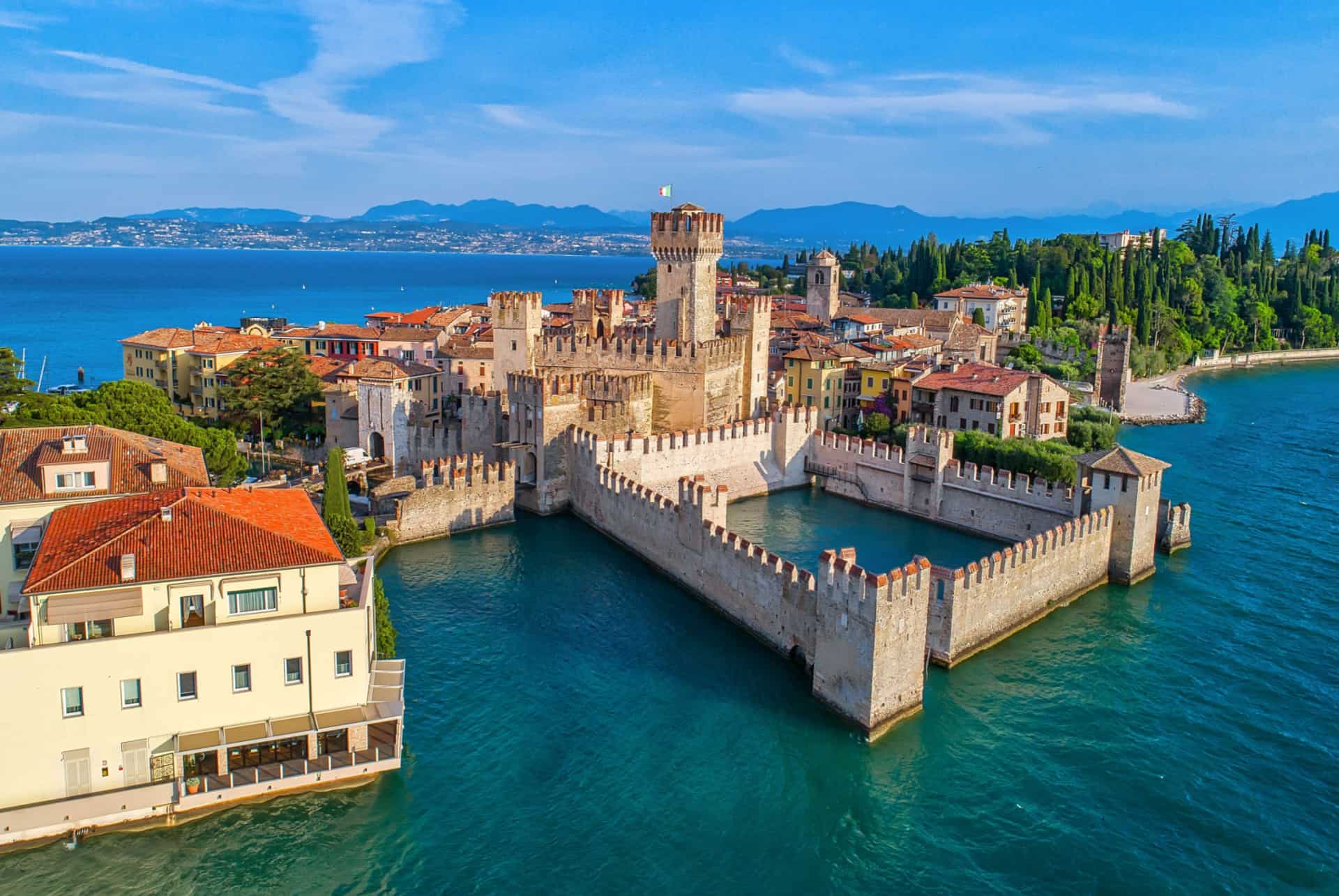 sirmione sirmione