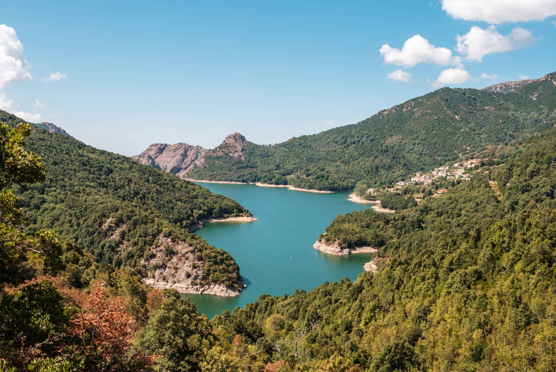 lac de tolla lac de tolla