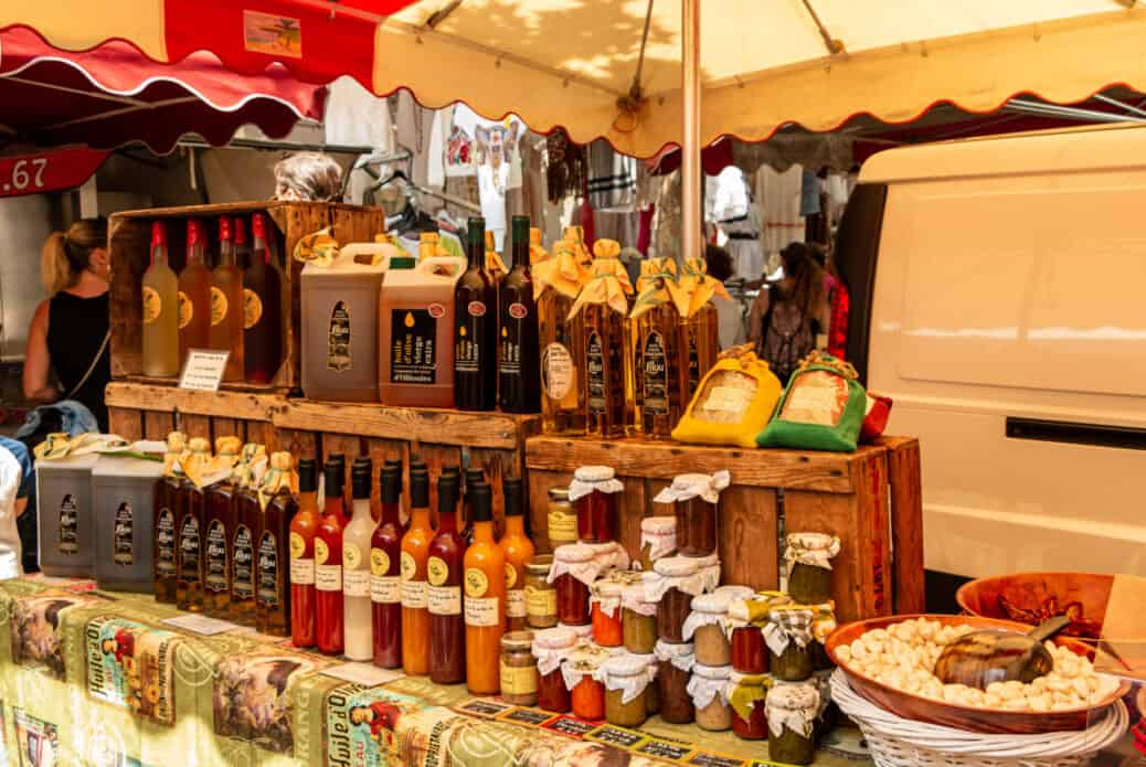 marche saint tropez marche saint tropez