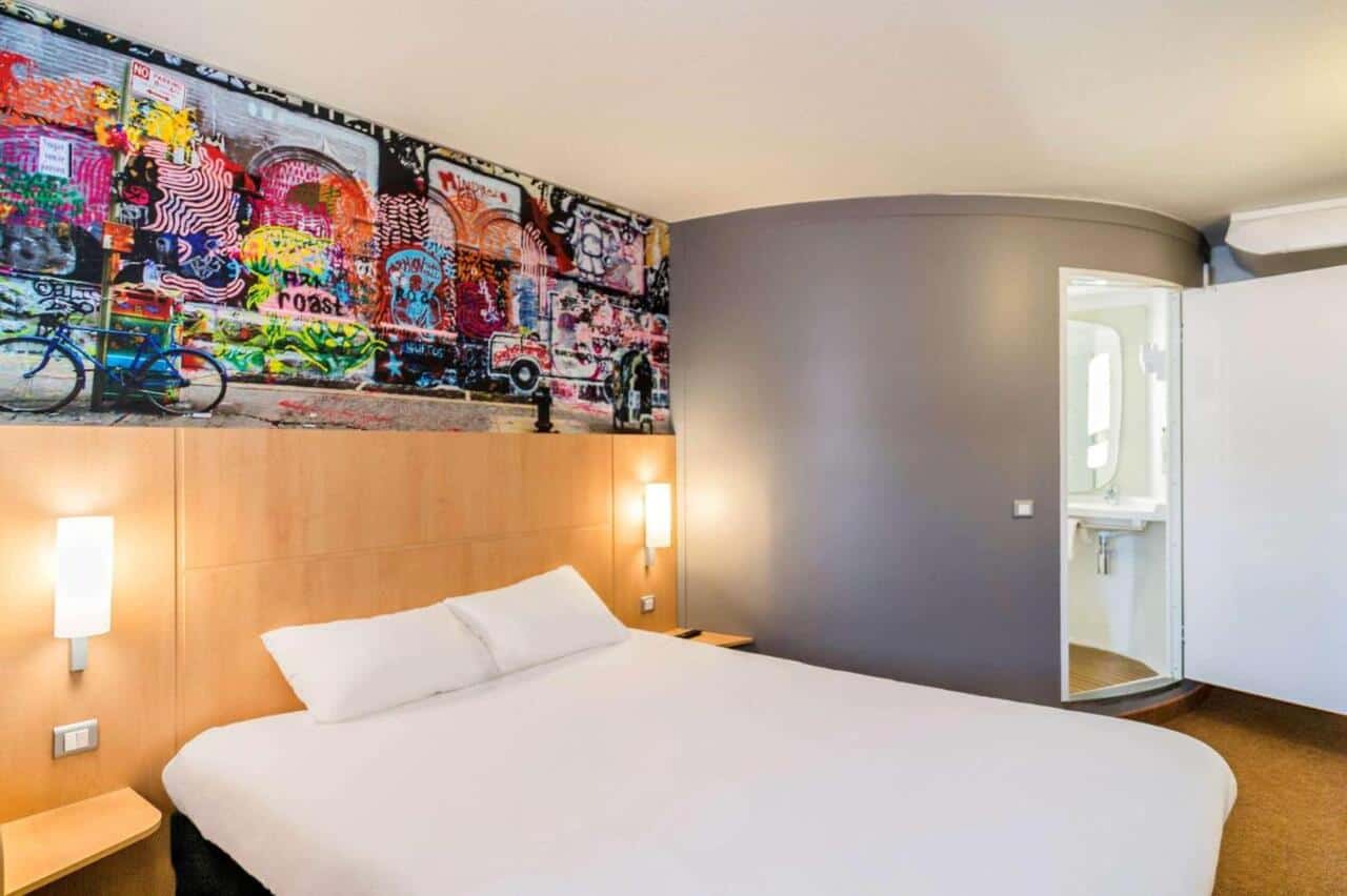ibis val deurope ibis val deurope