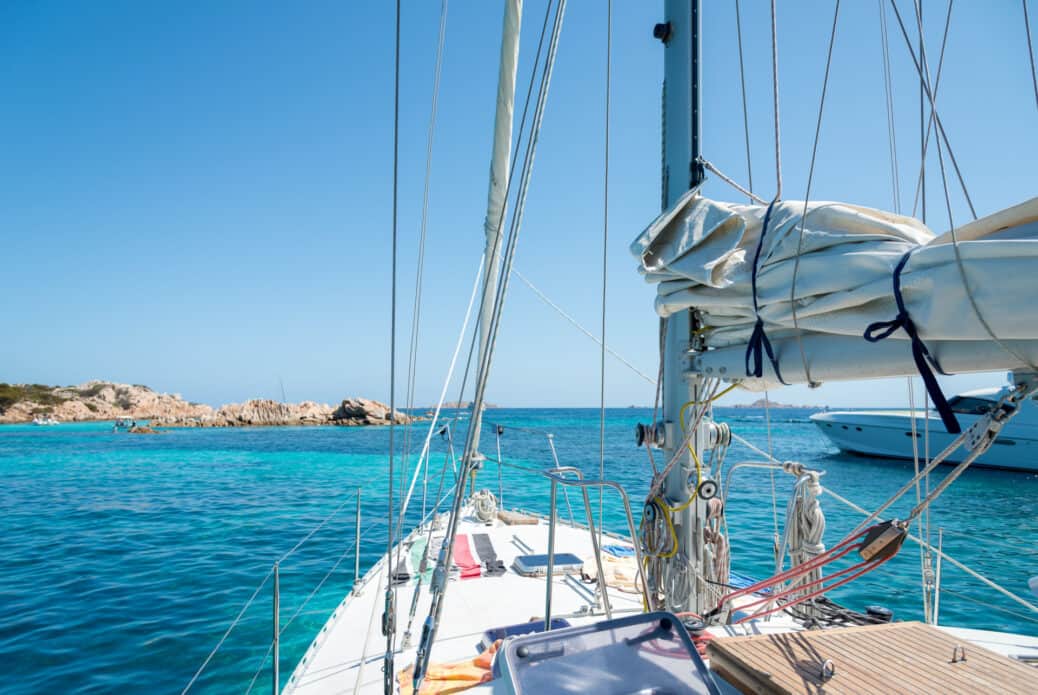 Excursion en bateau dans le golfe de Cagliari avec apéritif à bord