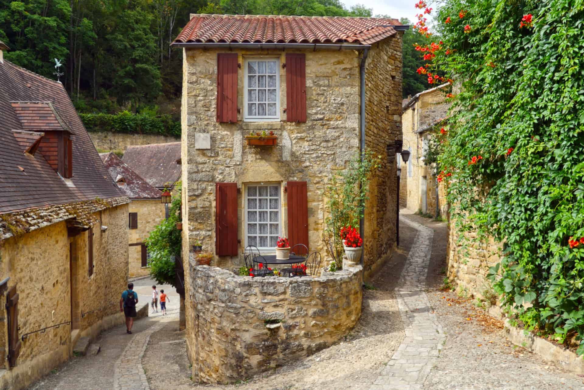 village de beynac que faire en dordogne village de beynac que faire en dordogne