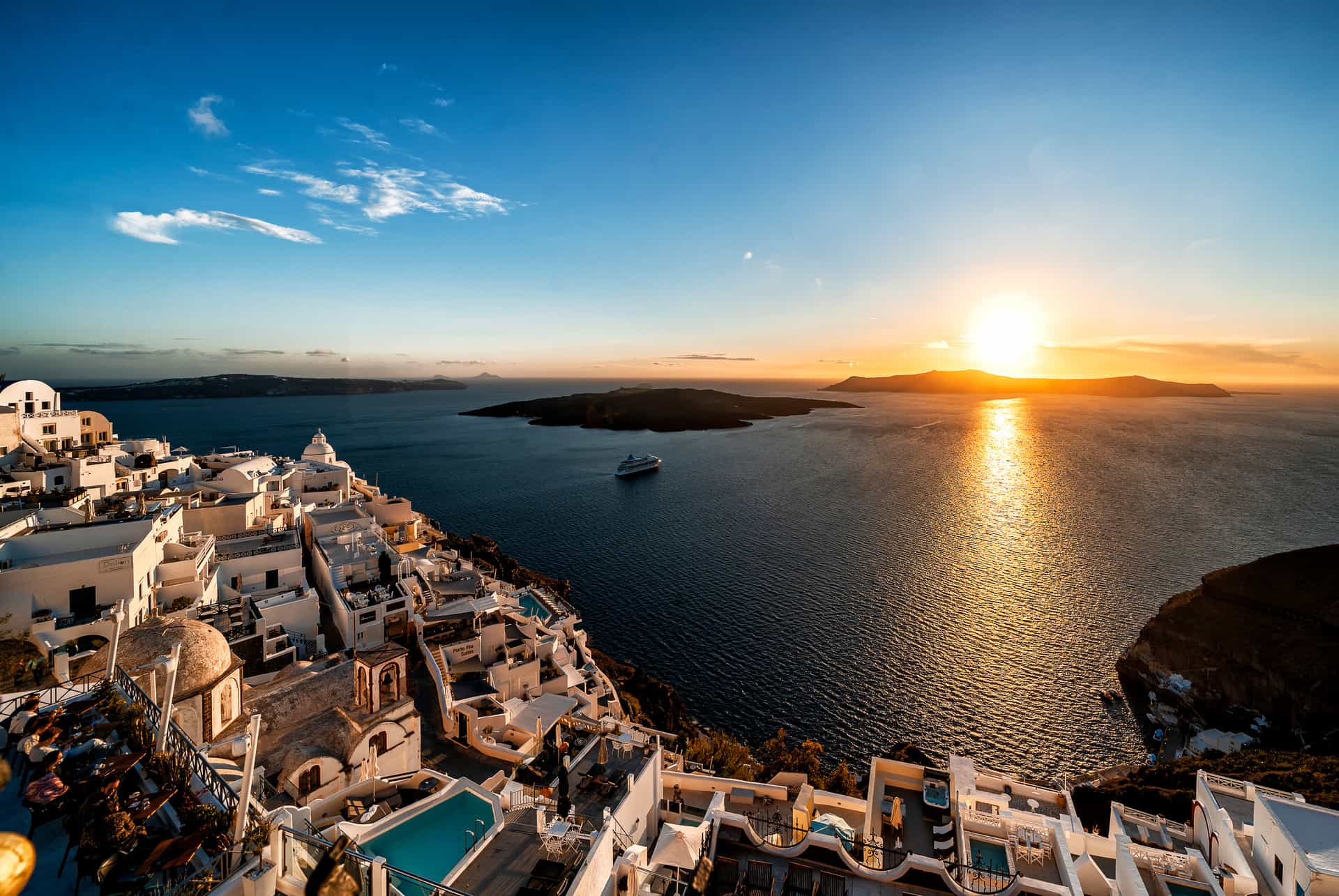 visiter fira grece