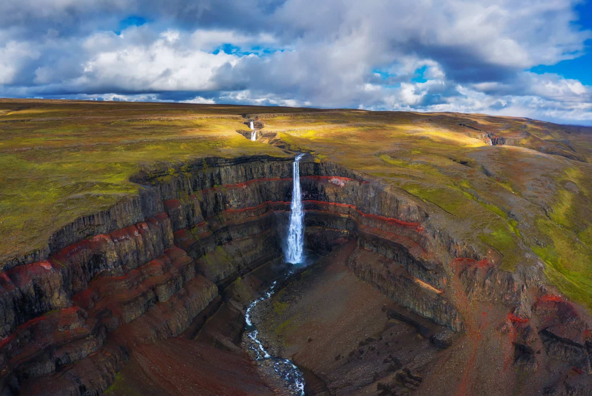 hengifoss est islande hengifoss est islande