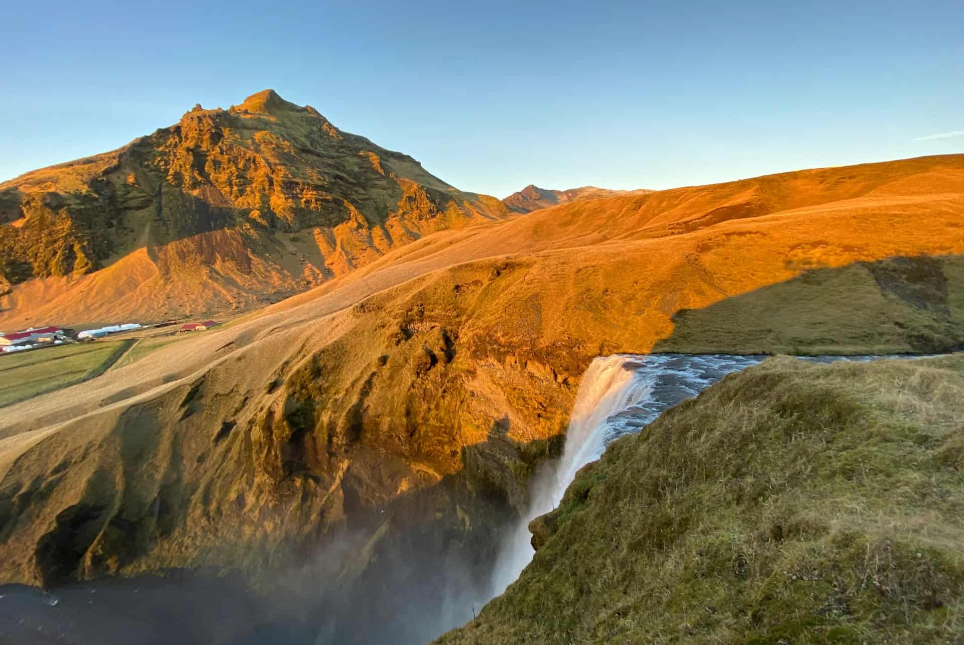 skogafoss plateforme les plus belles cascades dislande skogafoss plateforme les plus belles cascades dislande