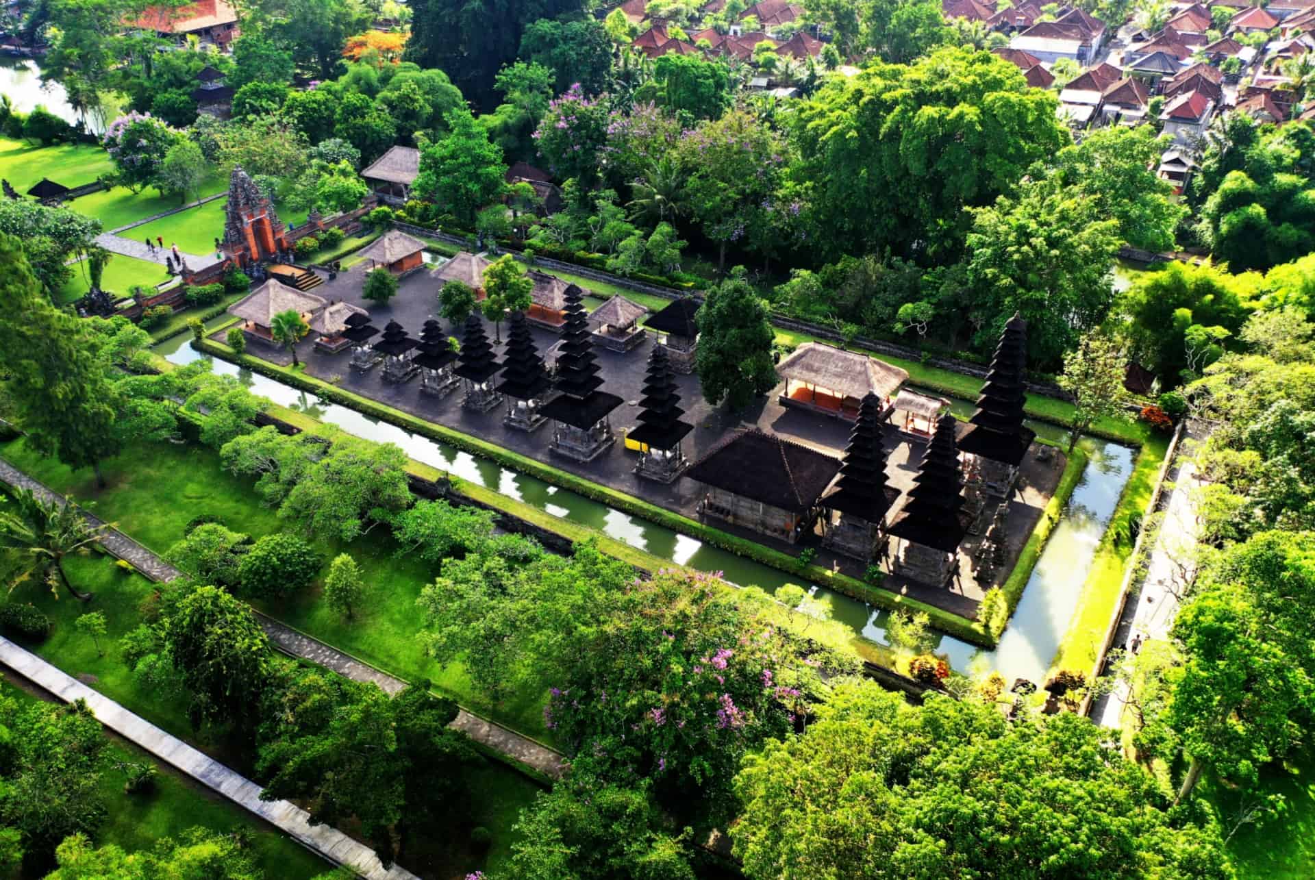 temple taman ayun temple taman ayun