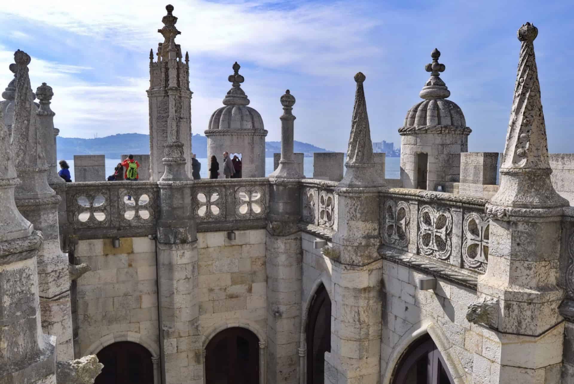 sommet torre de belem sommet torre de belem