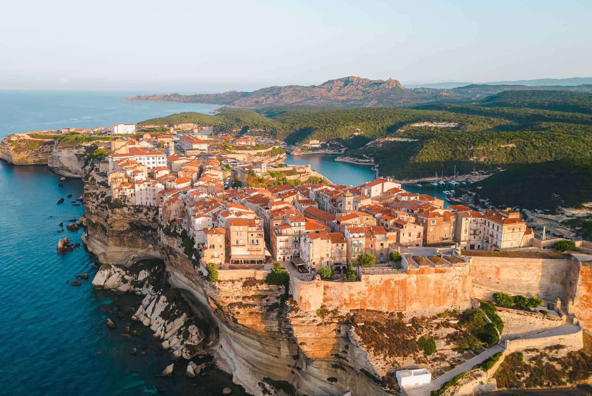 vue aerienne bonifacio vue aerienne bonifacio