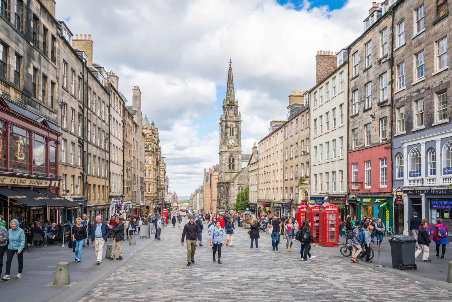 royal mile edimburg en mai