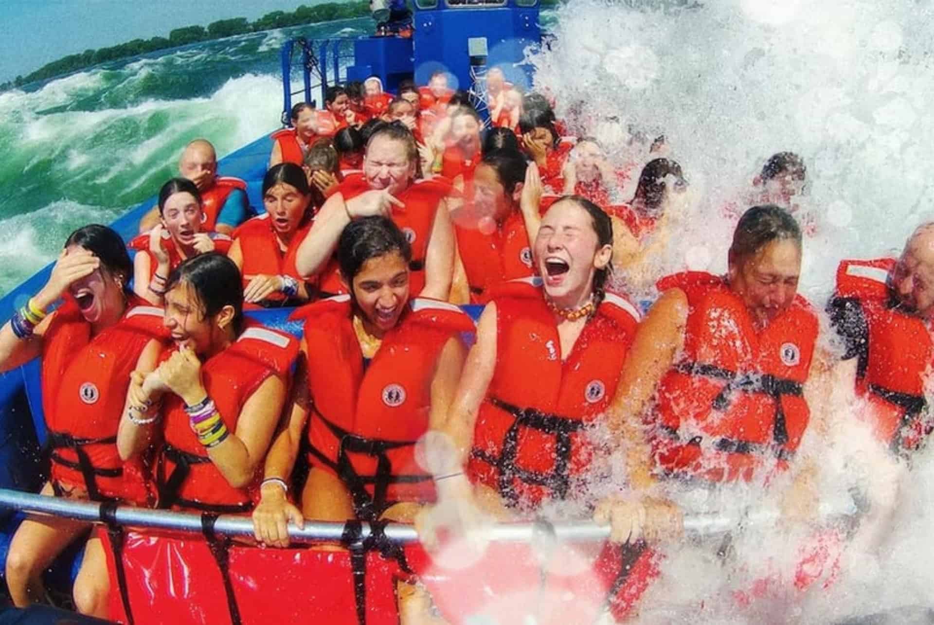 excursion jet boat fleuve saint laurent excursion jet boat fleuve saint laurent