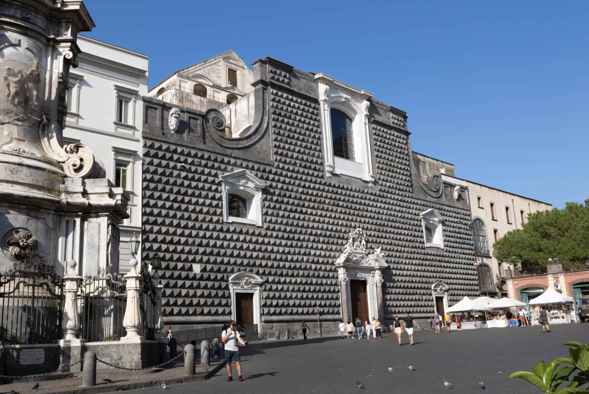 gesu nuovo visiter naples gesu nuovo visiter naples