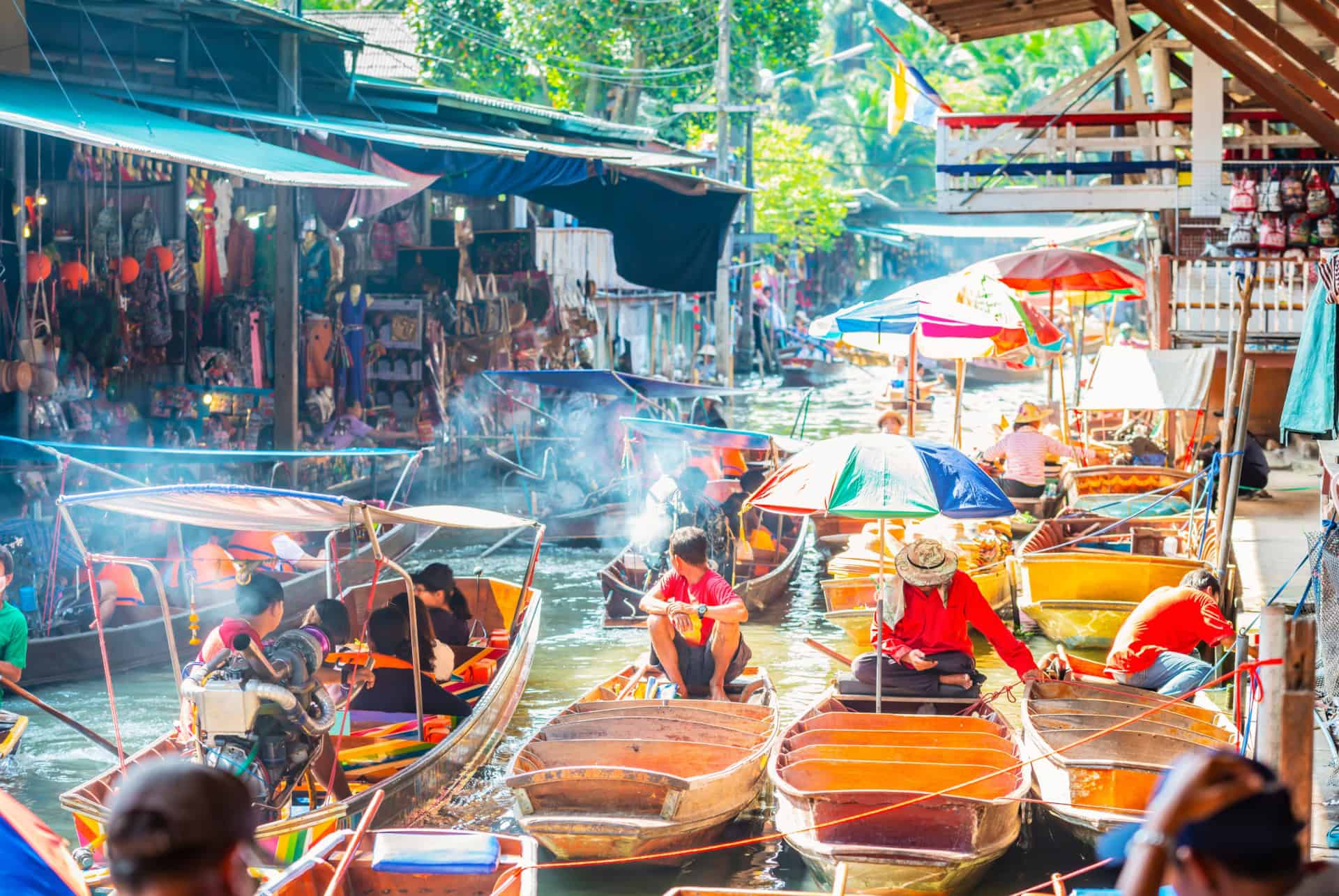 Le marché flottant de Damnoen Saduak Le marché flottant de Damnoen Saduak