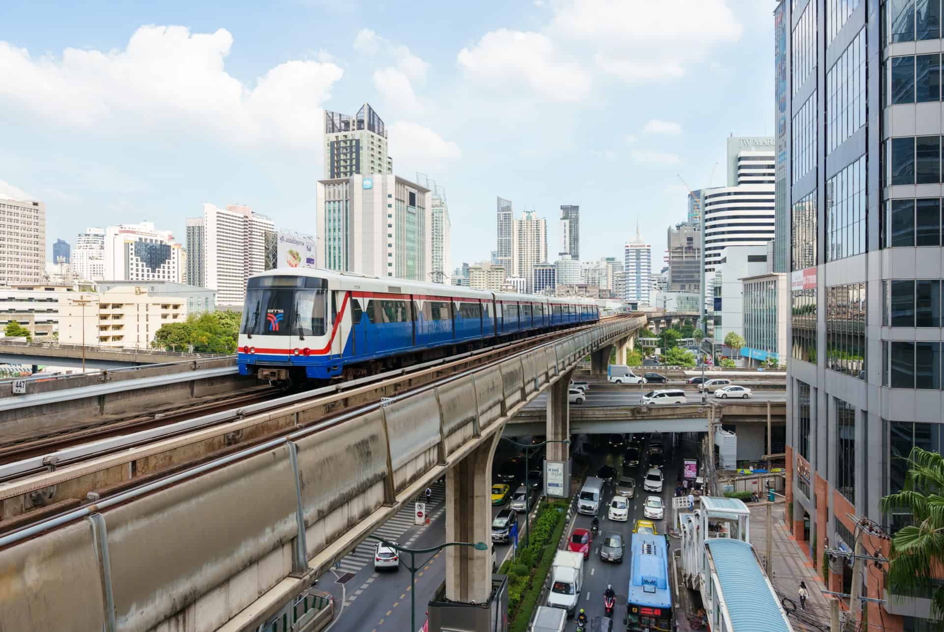 train bangkok train bangkok