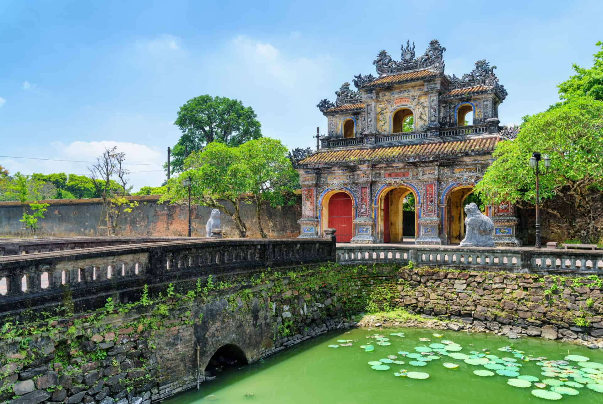Citadelle de Hué vietnam en avril Citadelle de Hué vietnam en avril