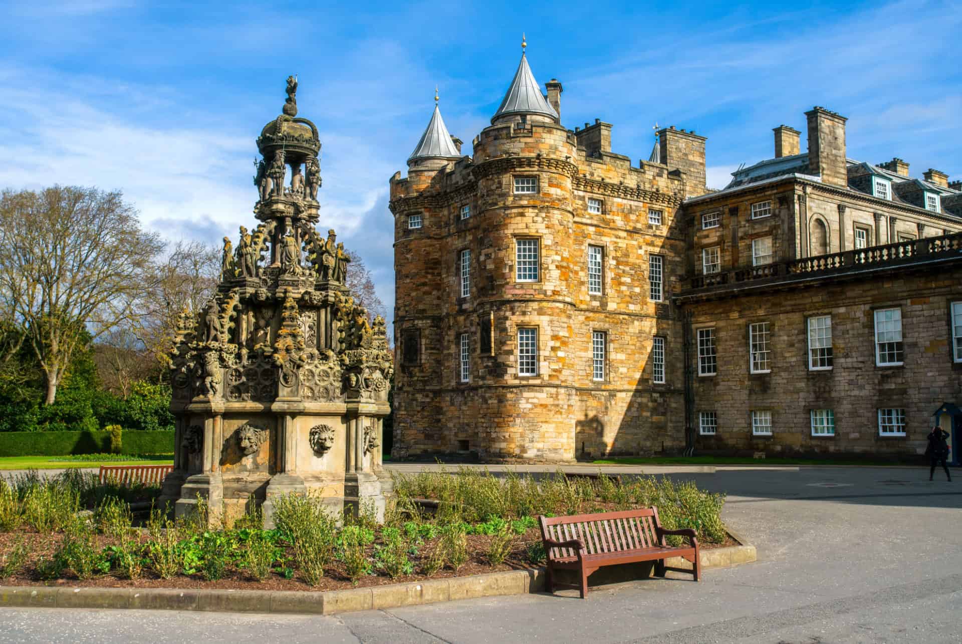 palais holyrood edimbourg en mai