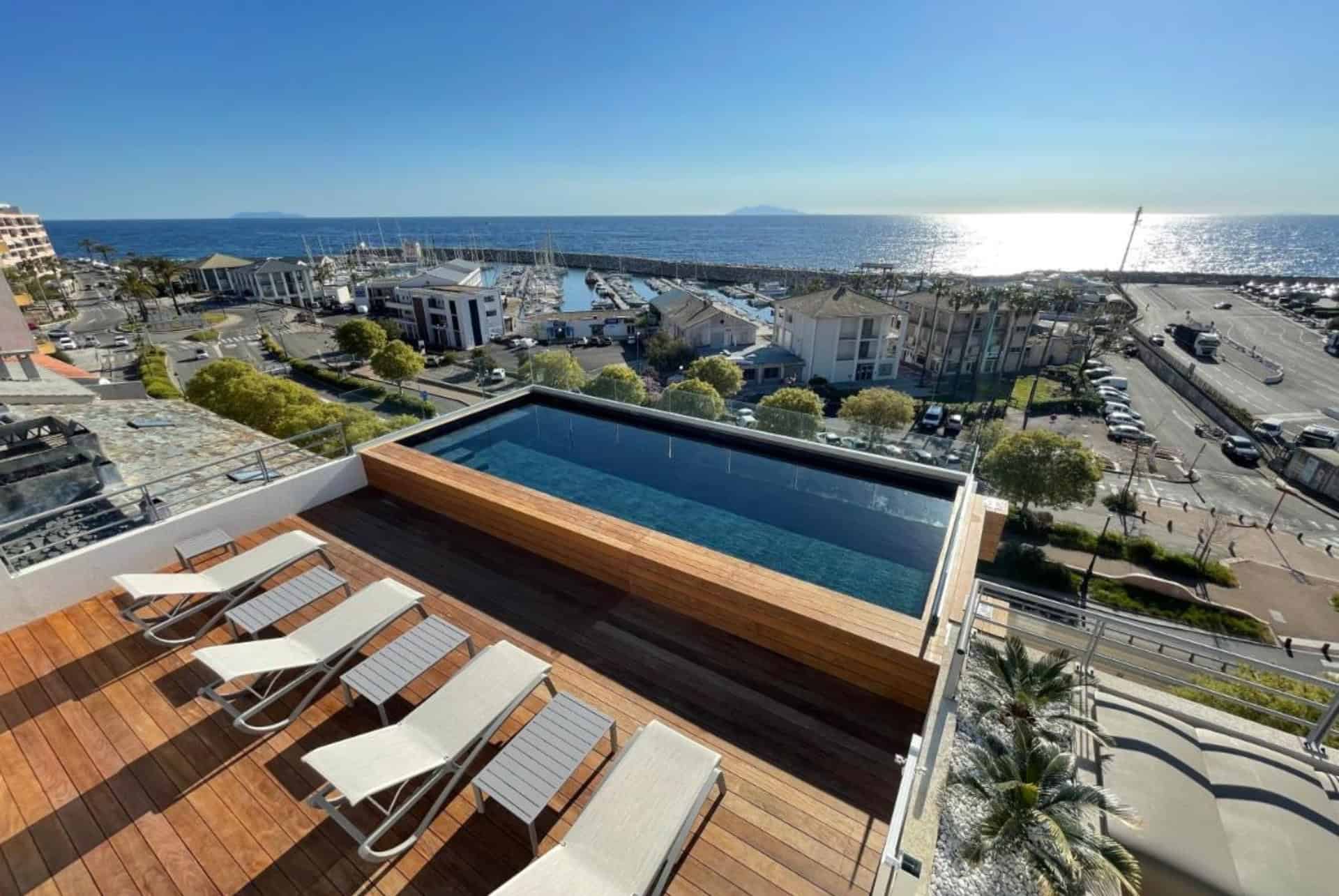 hotel port de toga piscine