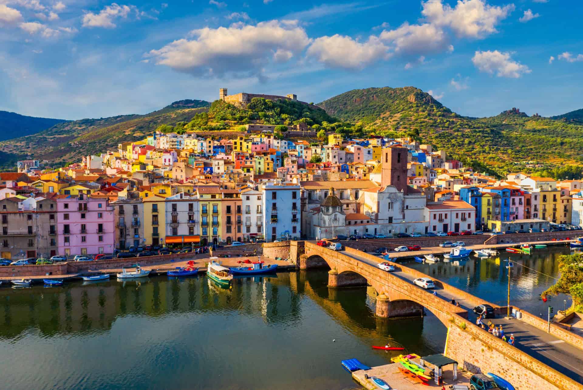 ville de bosa sardaigne