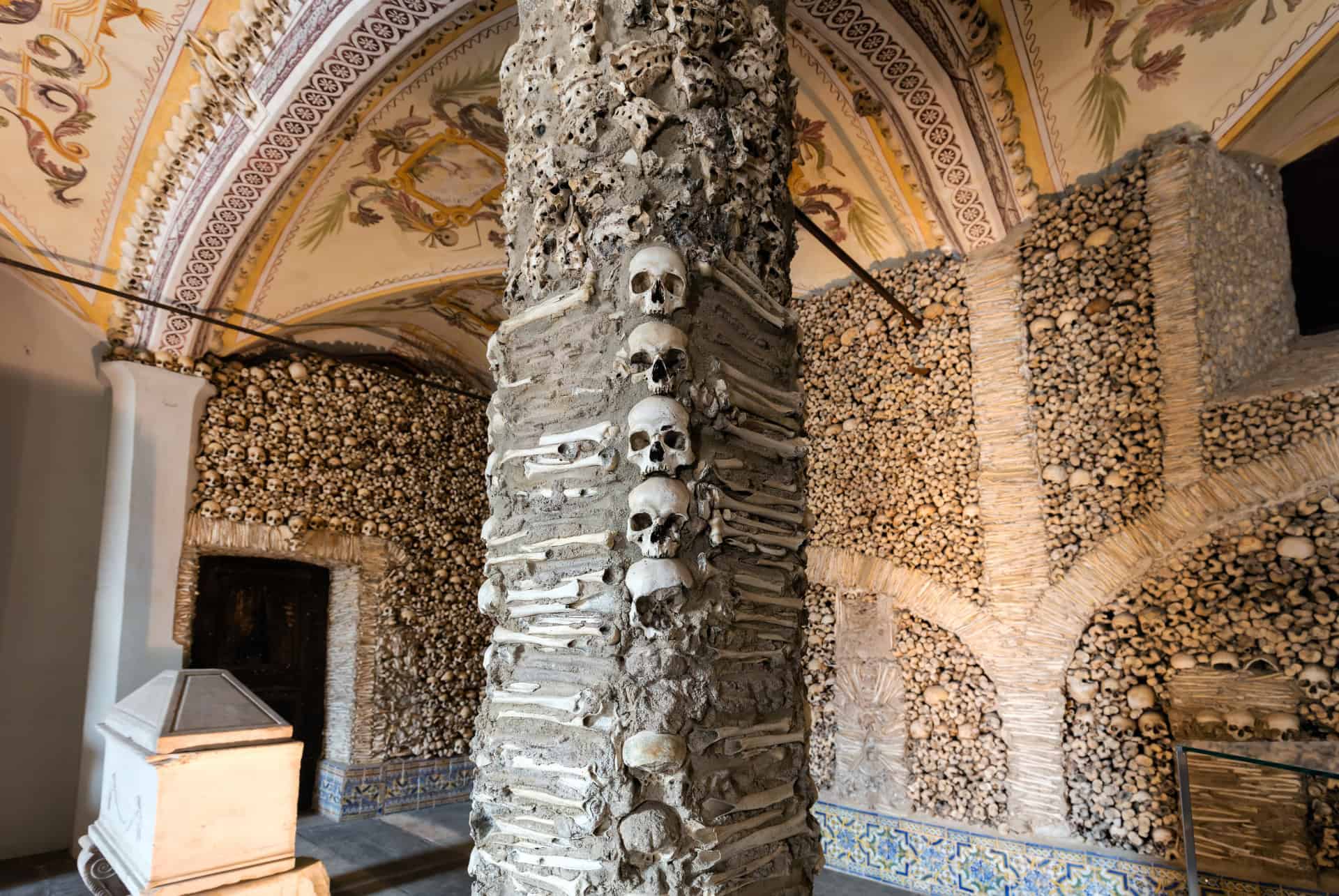 capela dos ossos capela dos ossos