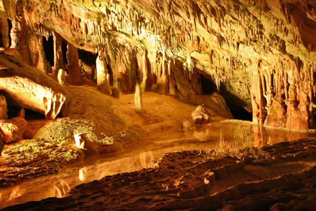 Ibiza : Visite guidée des grottes de Can Marçá