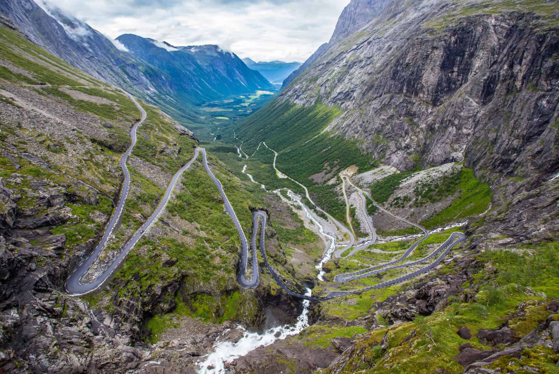 la route trollstigen la route trollstigen