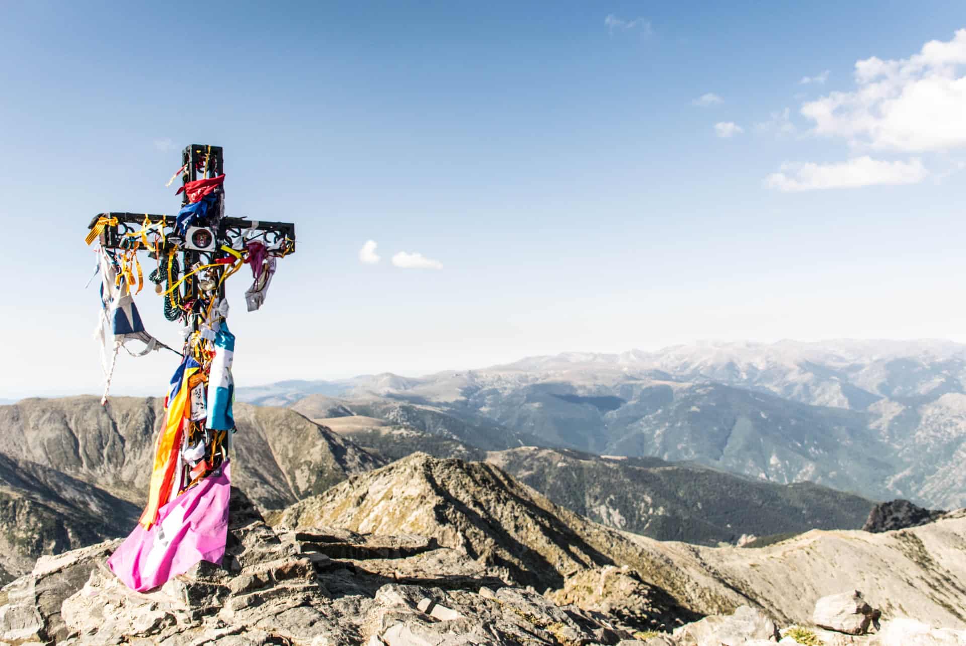 croix au sommet du canigou