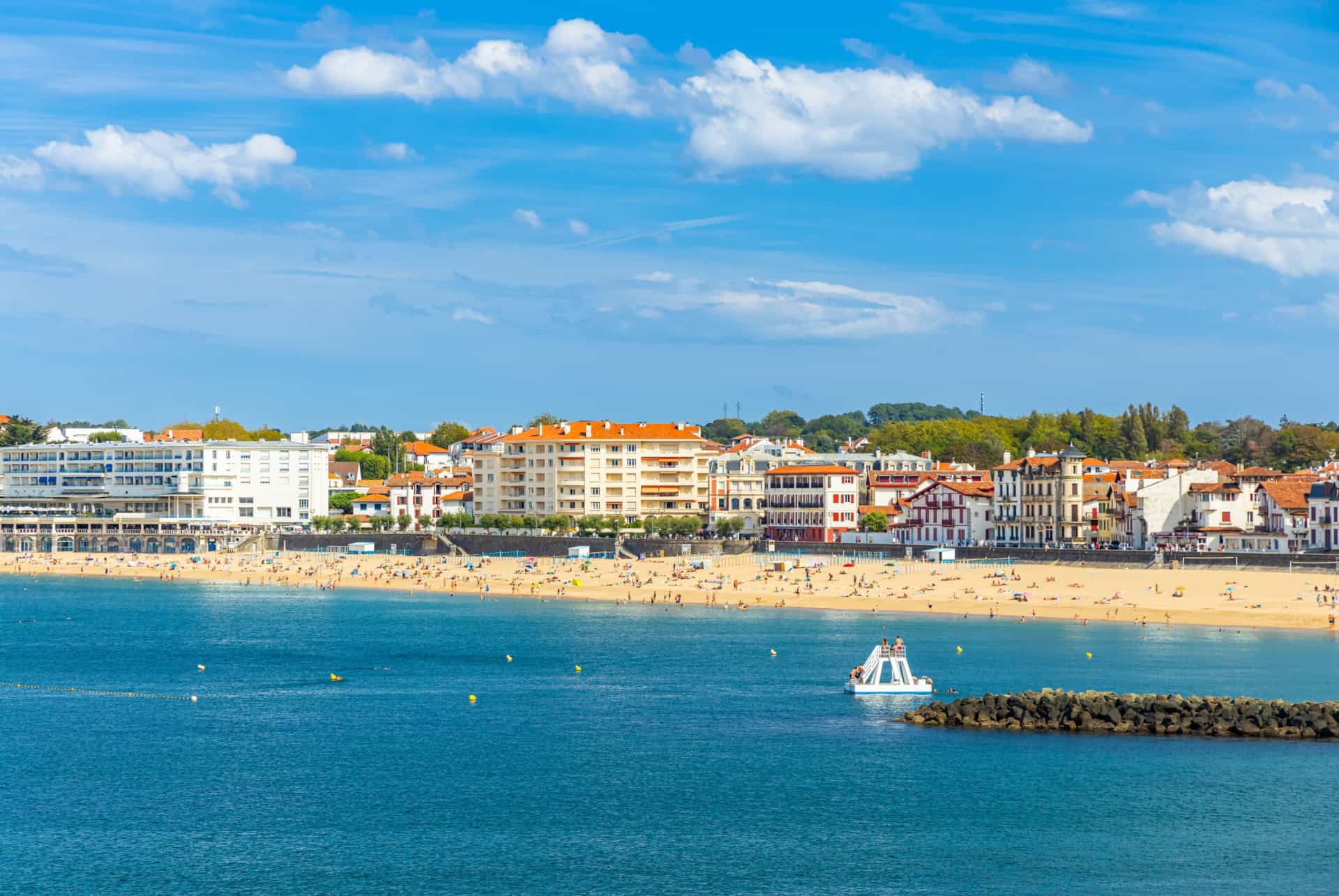 grande plage saint jean de luz