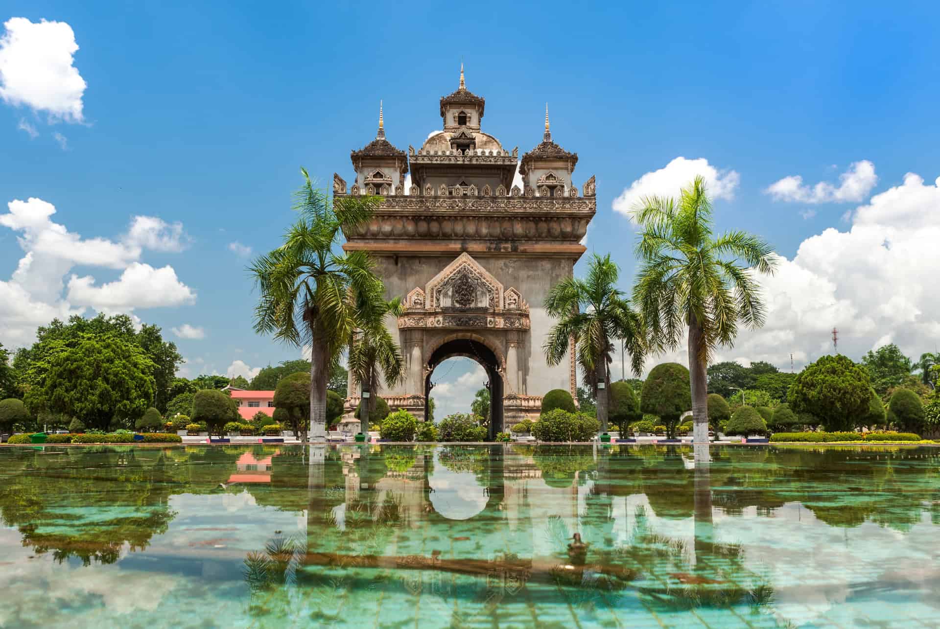 patuxai vientiane patuxai vientiane
