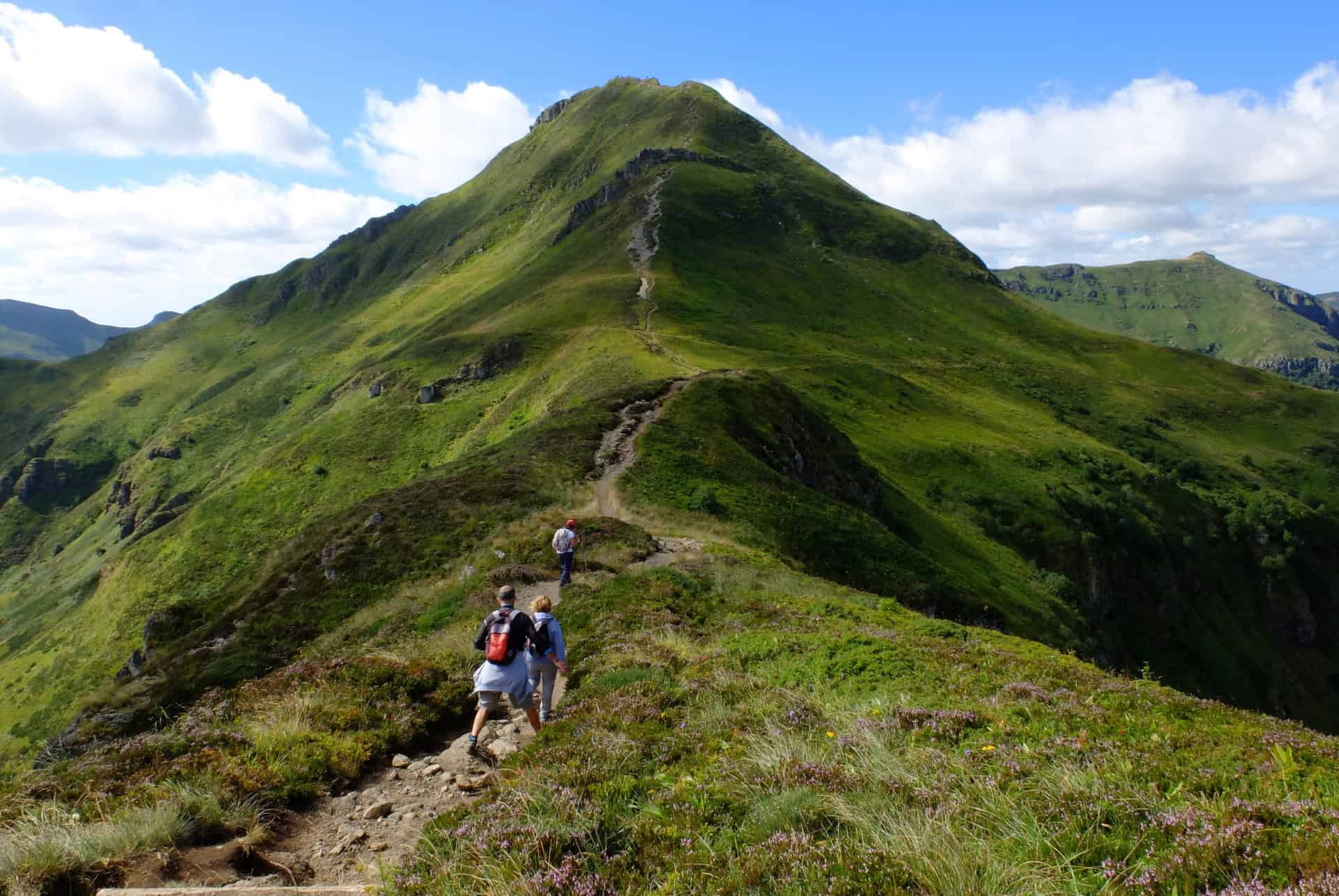 plus belles randonnees de france puy mary plus belles randonnees de france puy mary