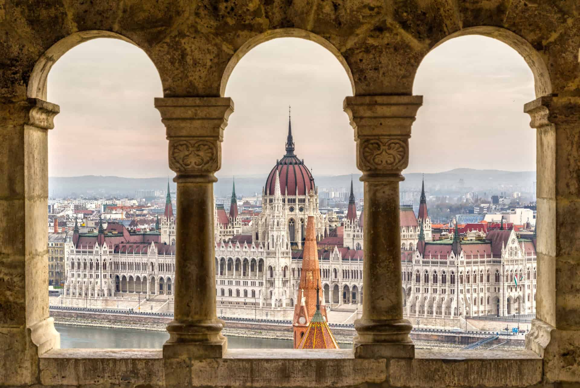 vue depuis bastion pecheurs budapest vue depuis bastion pecheurs budapest