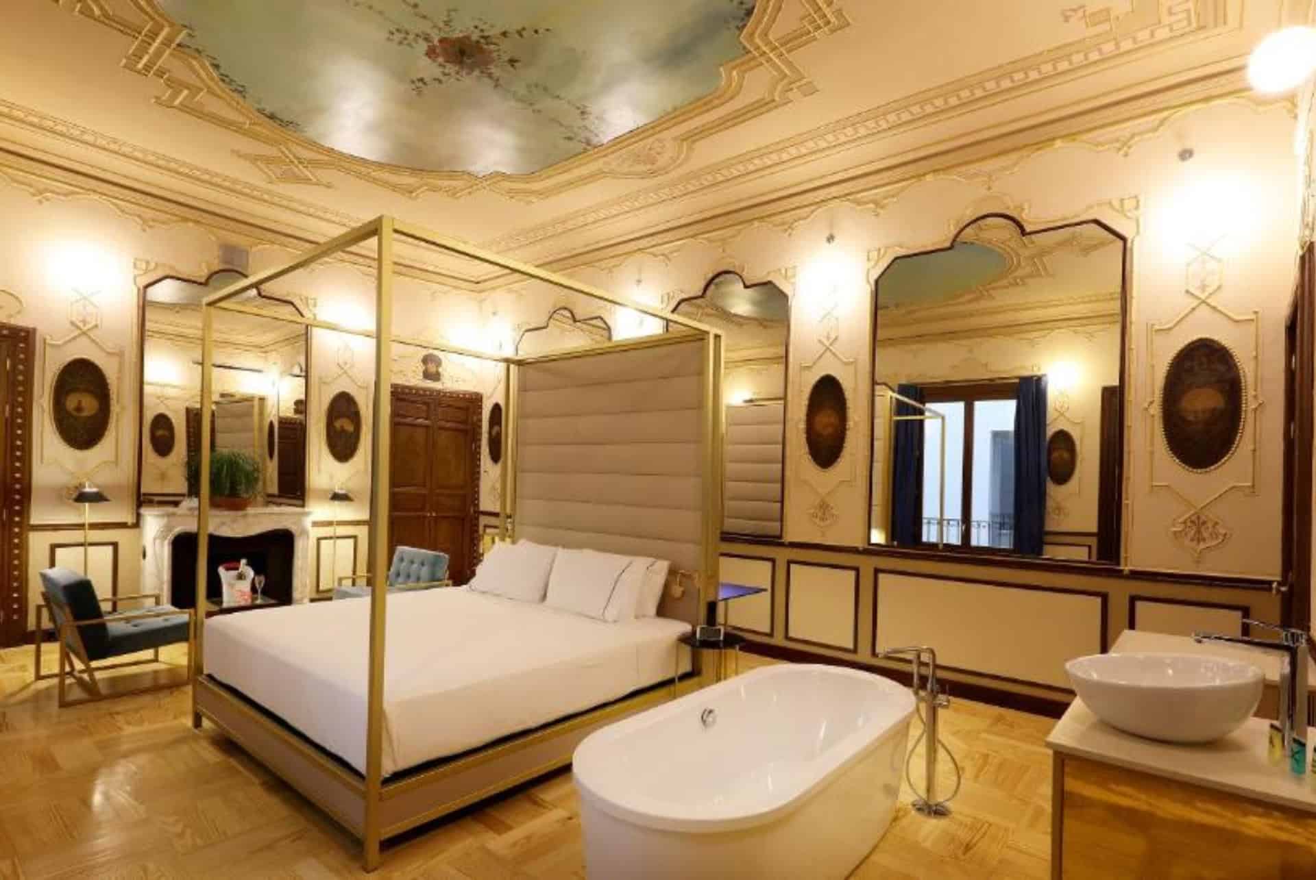 axel hotel suite