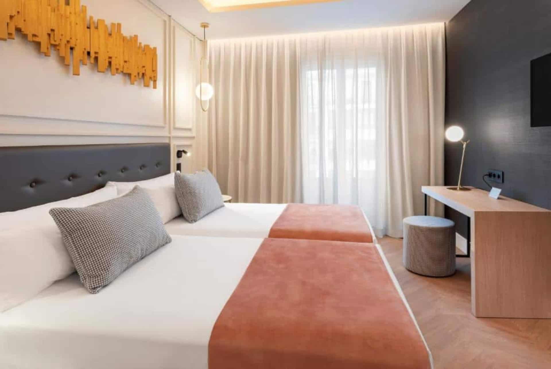 catalonia goya ou dormir a madrid