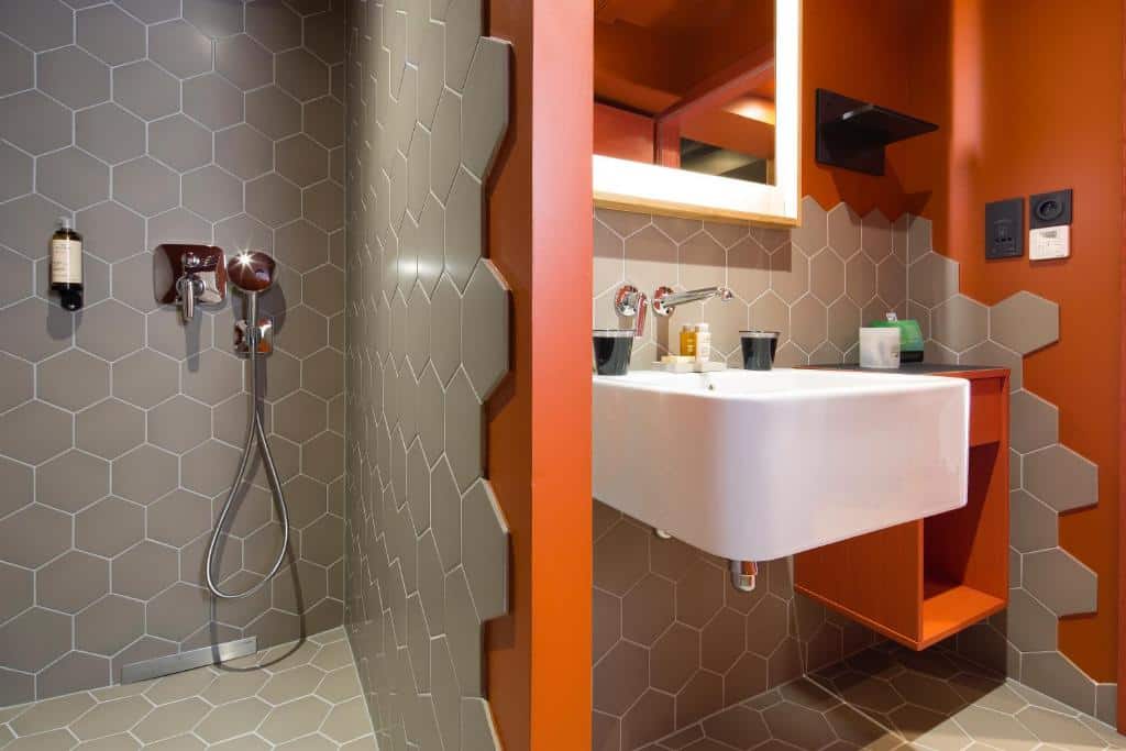 hotel le colombier suites colmar