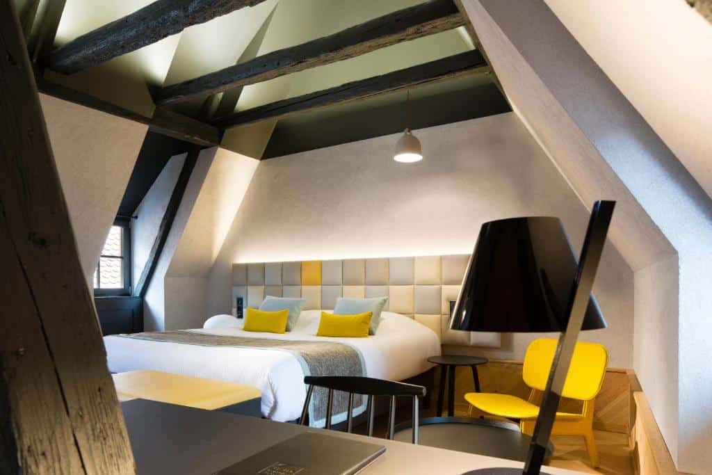 hotel le colombier suites