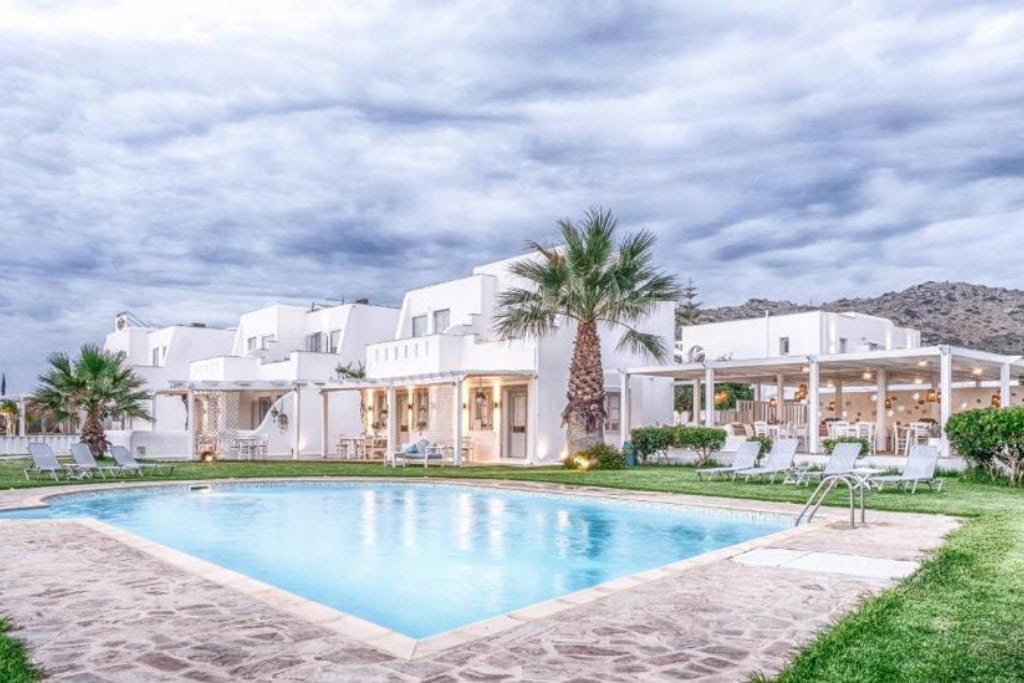 orkos beach hotel dormir naxos