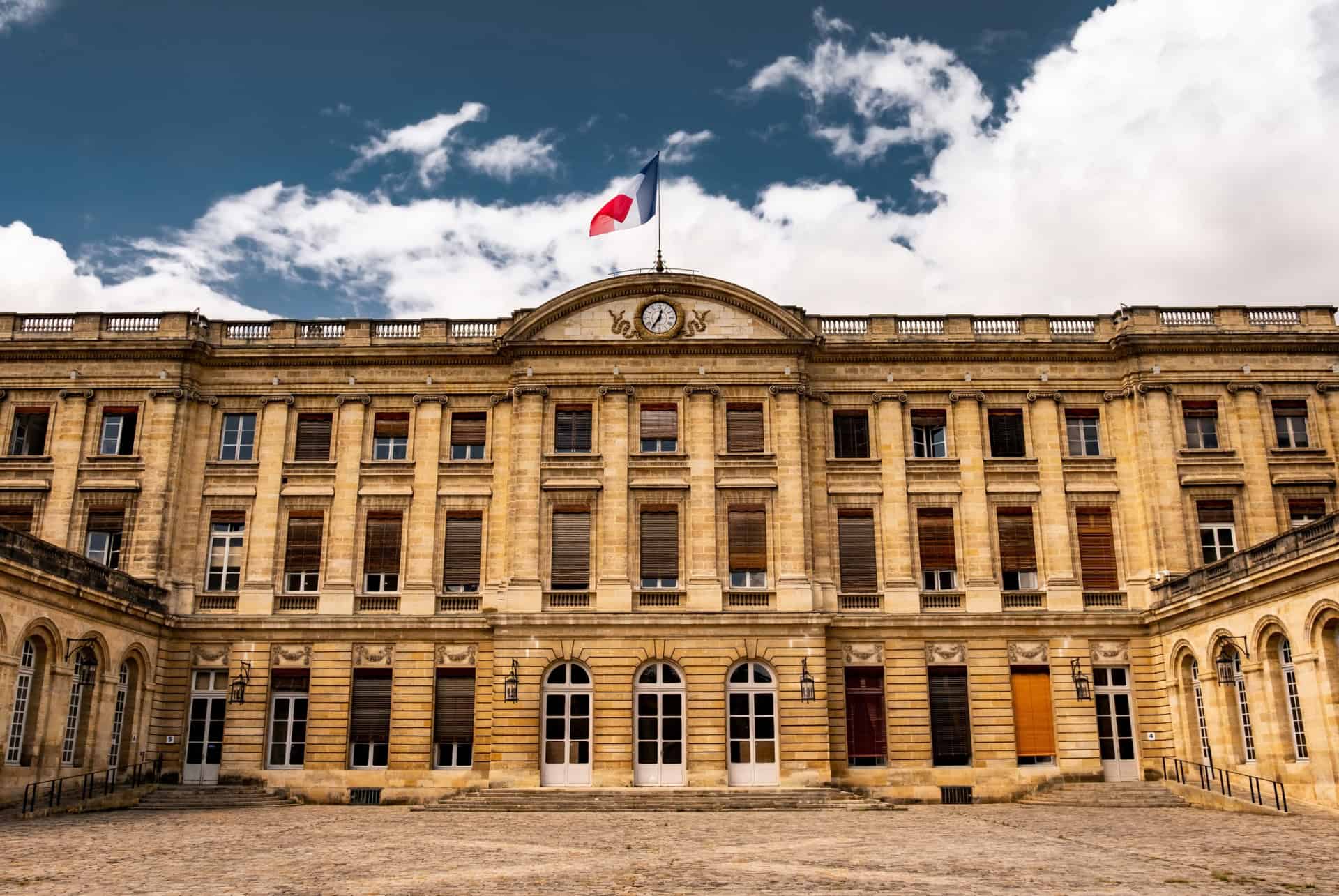 palais rohan bordeaux