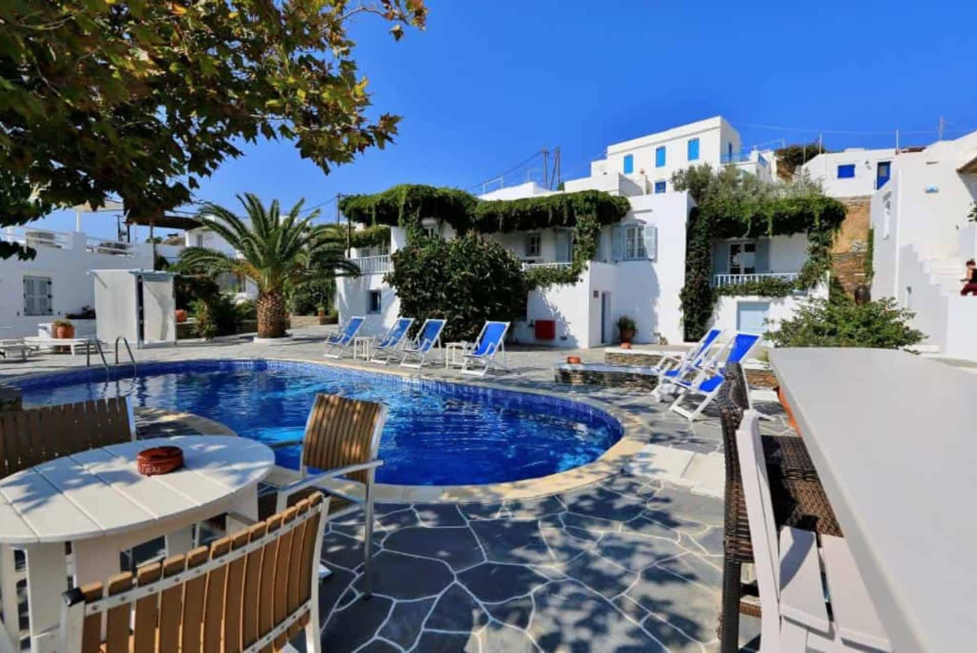 petali piscine ou dormir a sifnos petali piscine ou dormir a sifnos