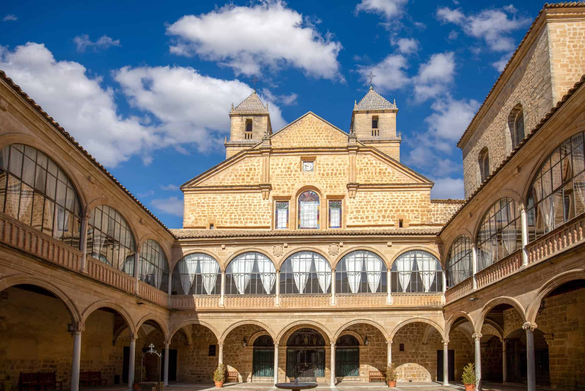 cloitre a ubeda cloitre a ubeda