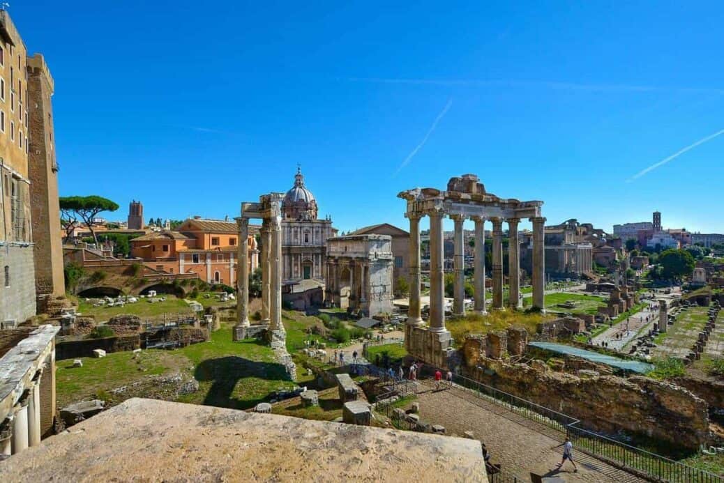 visiter le forum romain à rome