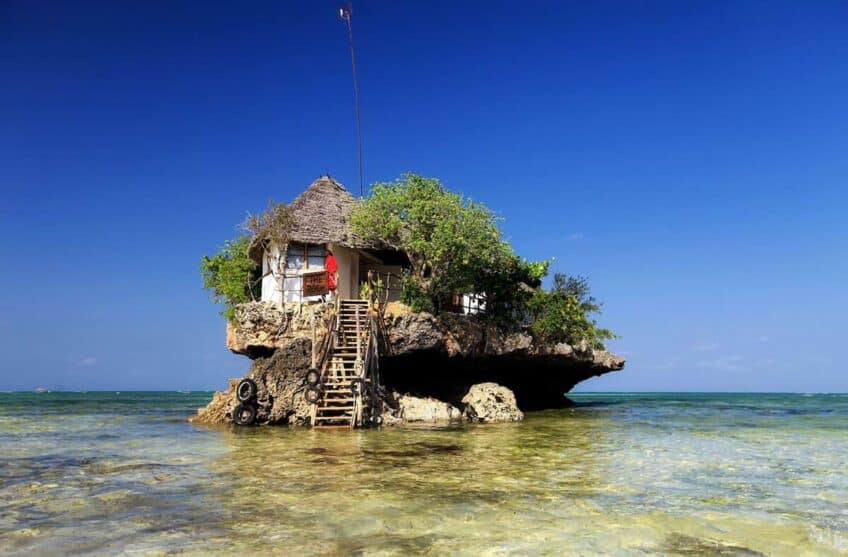 tanzanie-le-restaurant-the-rock-zanzibar