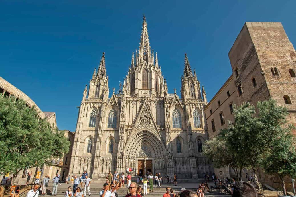 cathedrale sainte croix barcelone