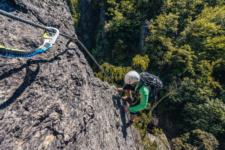Via ferrata dans la forêt de l'Ospedale