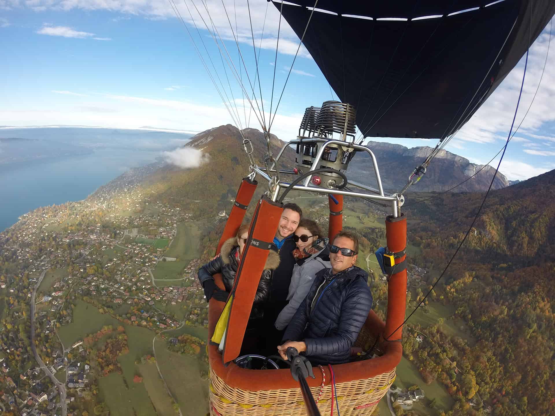 montgolfiere lac annecy