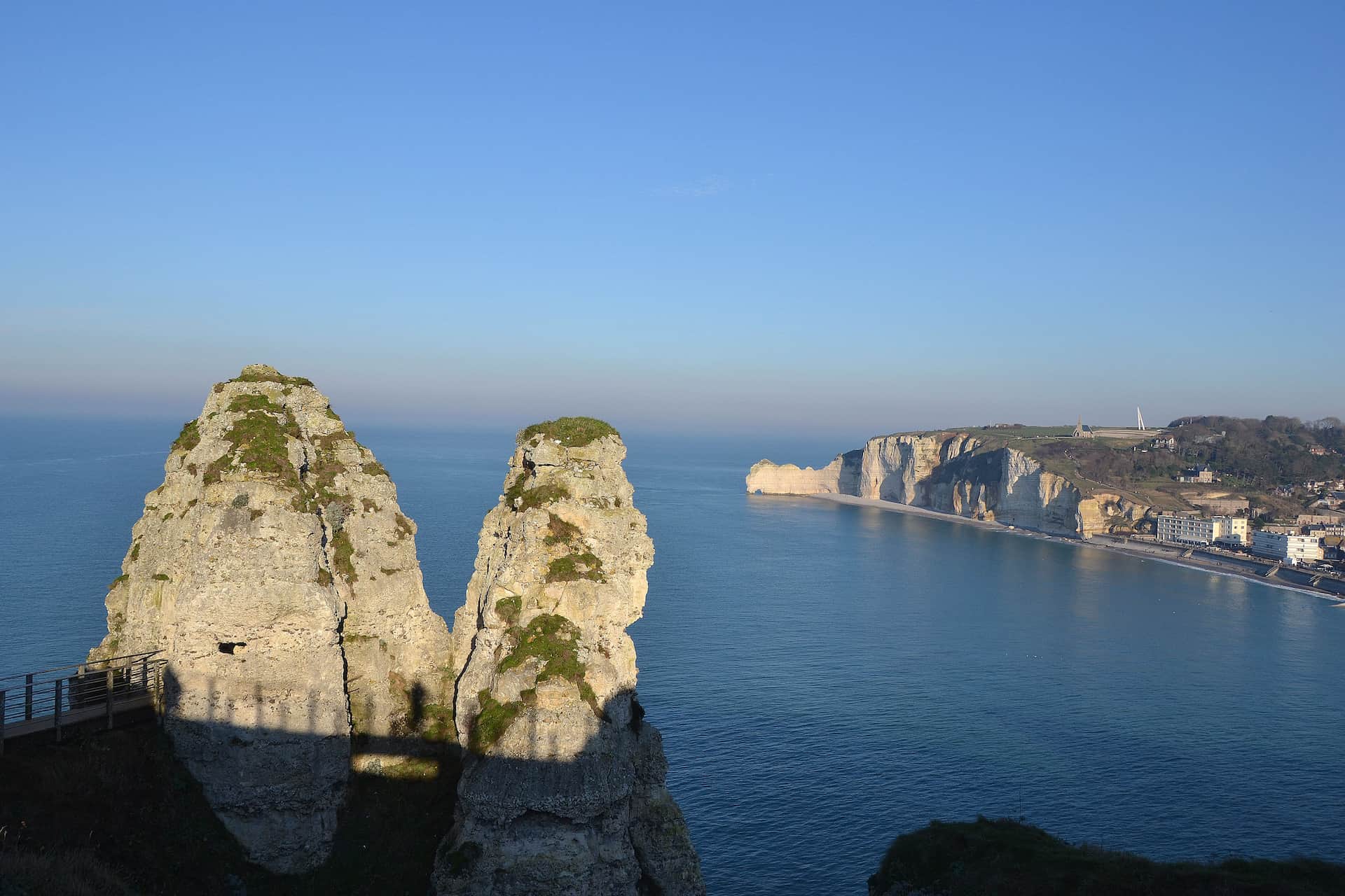 visiter etretat chambre demoiselles